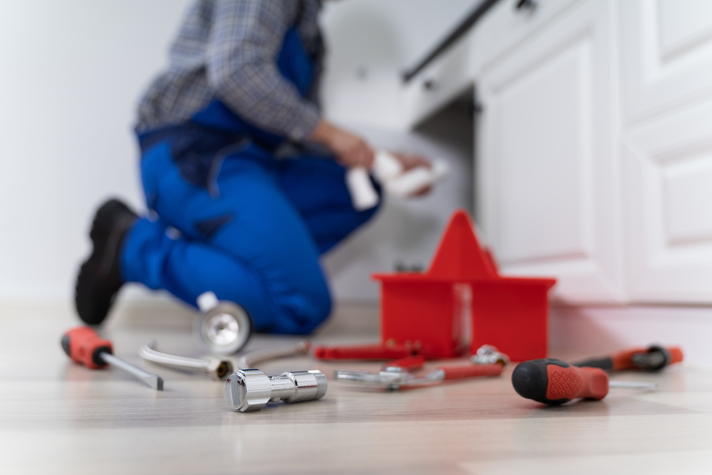 How Kitchen Sink Plumbing Works