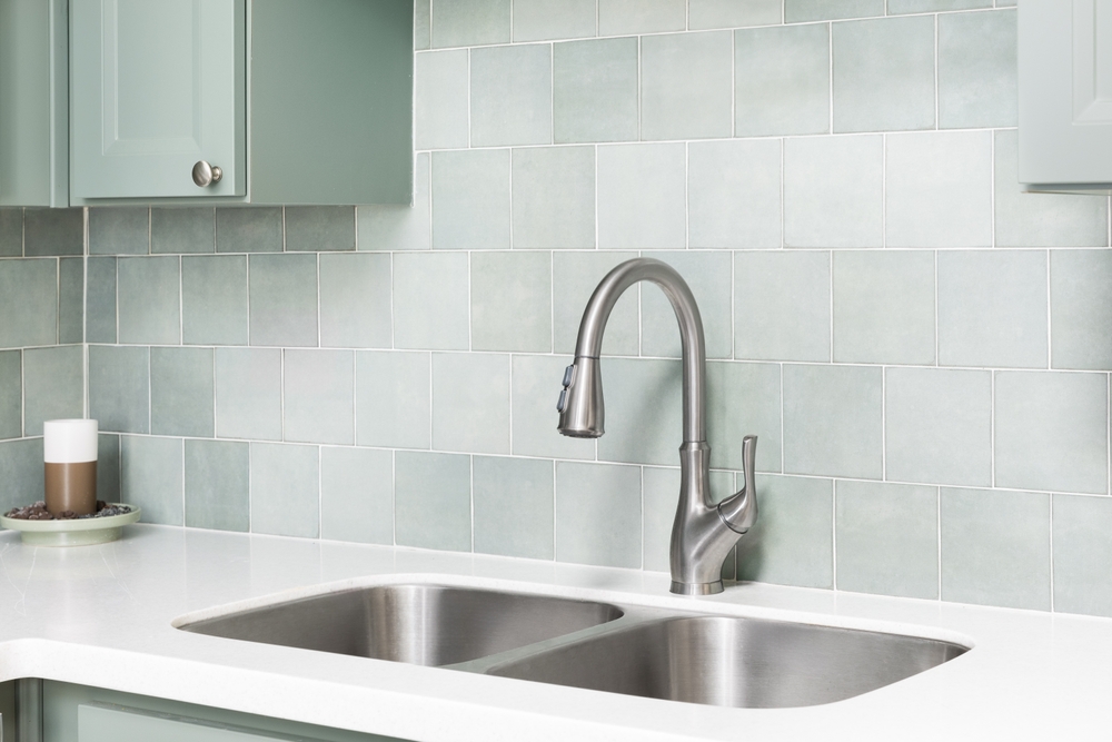 How Much Does a Plumber Charge to Replace a Kitchen Faucet