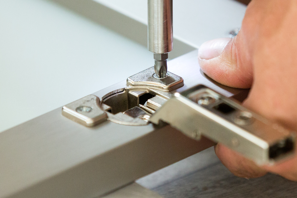 How to Hide Kitchen Cabinet Hinges