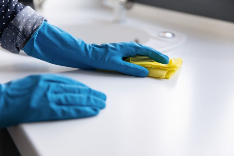 How to Clean Bathroom Countertops